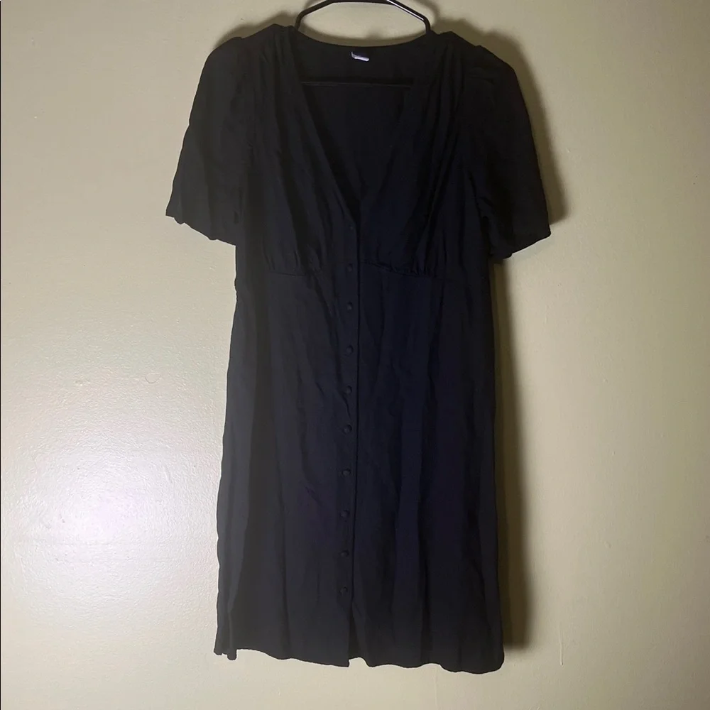 Old Navy Classic Black Dress